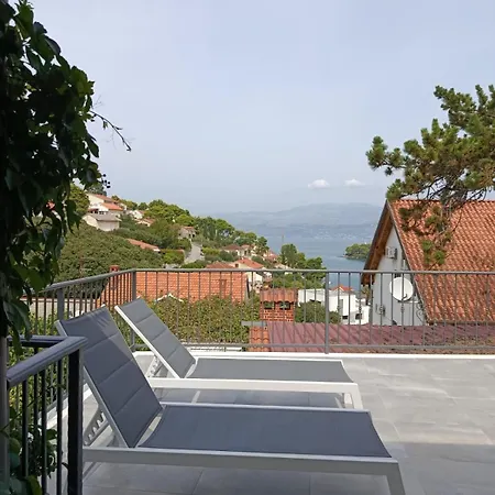 Сasa de vacaciones La Petite Maison *